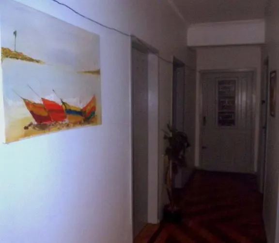 Polonia Hostel *